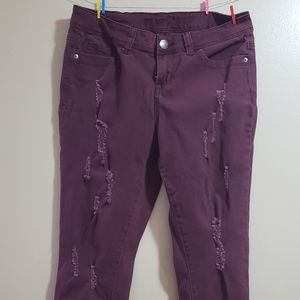 7/8R RUE 21 Plum Distressed Jeans Jeggings